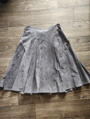 Jones New York Suede Leather Grey Midi Skirt Size 12
